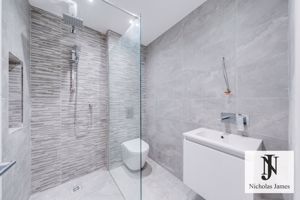 Photo 9- click for photo gallery